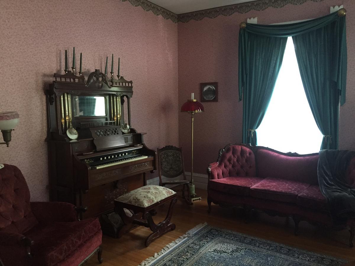קרת'ג' Grand Avenue Bed And Breakfast מראה חיצוני תמונה